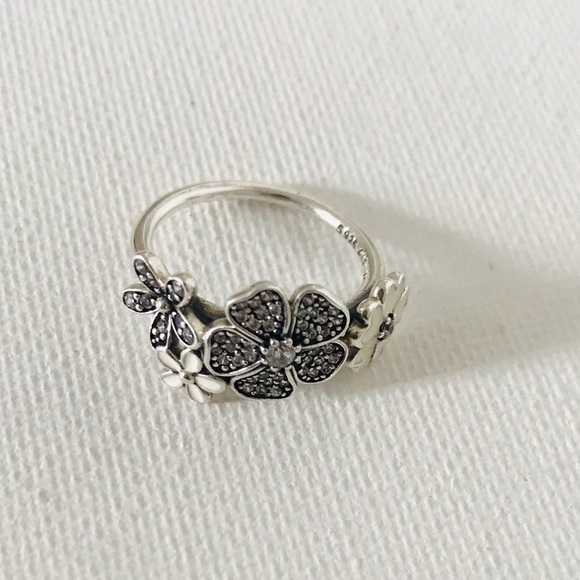 Pandora | Flower Cluster Ring Size 48 (US 4.5) Silver Retired - Picture 3 of 12